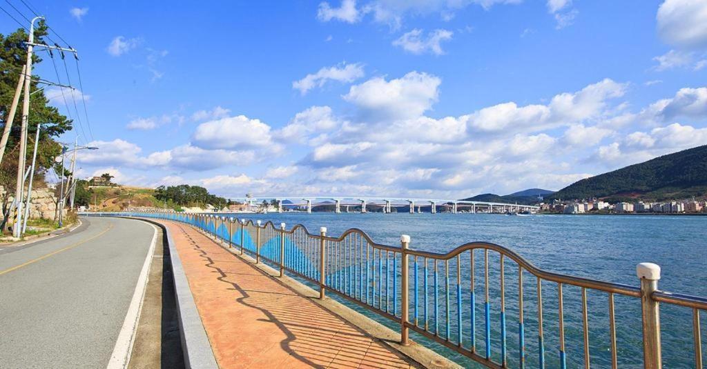 Hyacinth Pension Тхонйон Екстер'єр фото